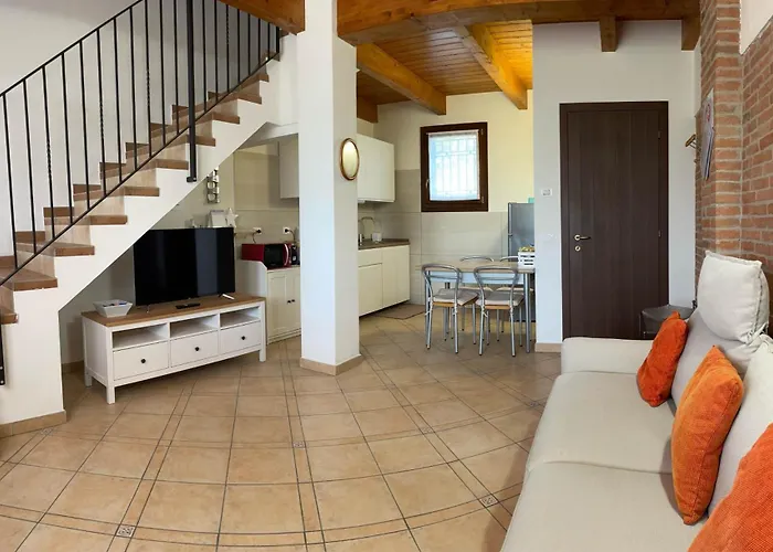 Il Ghiandolino Alloggio per agriturismo *