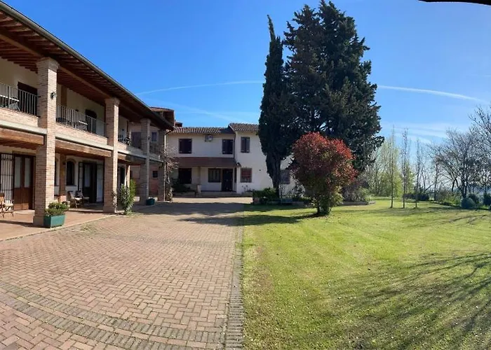 Alloggio per agriturismo Il Ghiandolino Imola