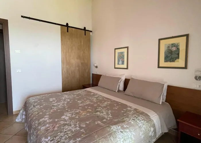 Il Ghiandolino * אימולה