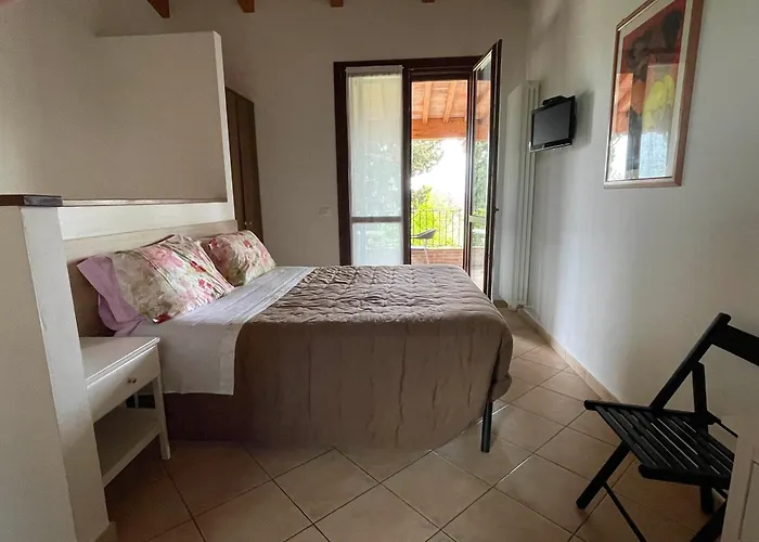 Il Ghiandolino Alloggio per agriturismo *