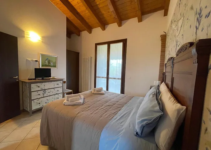 בית חווה Il Ghiandolino *